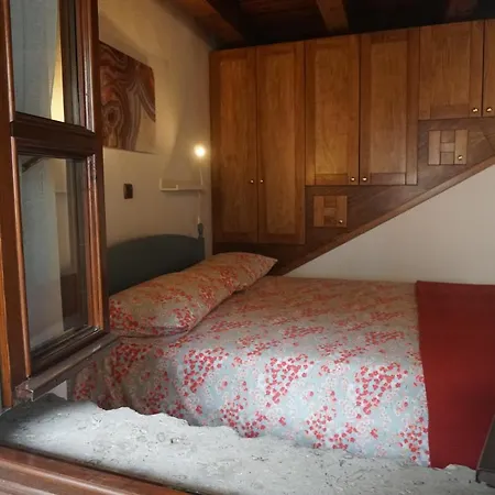 Casa Vacanze Alenka Borgo Grotta Gigante Exterior foto